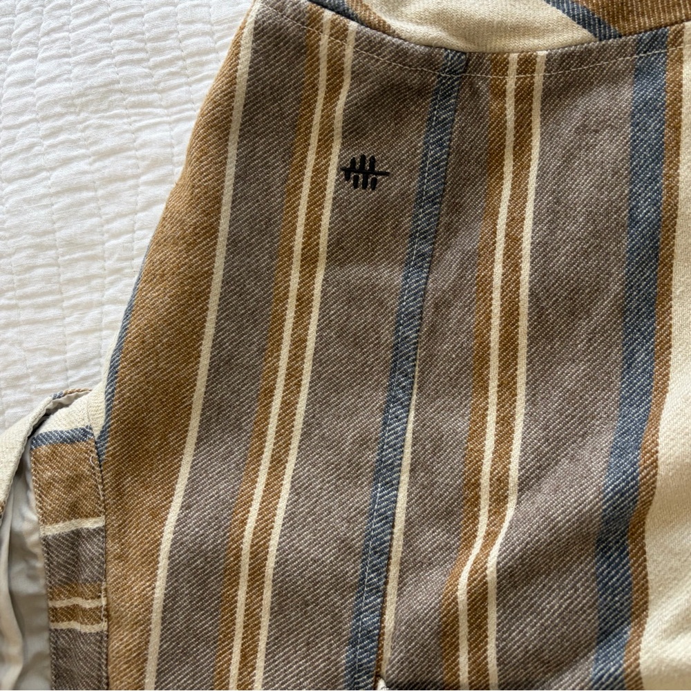 Royal Robbins Striped Shirt Jacket in Cream, Brown & Blue - Picture 6 of 6
